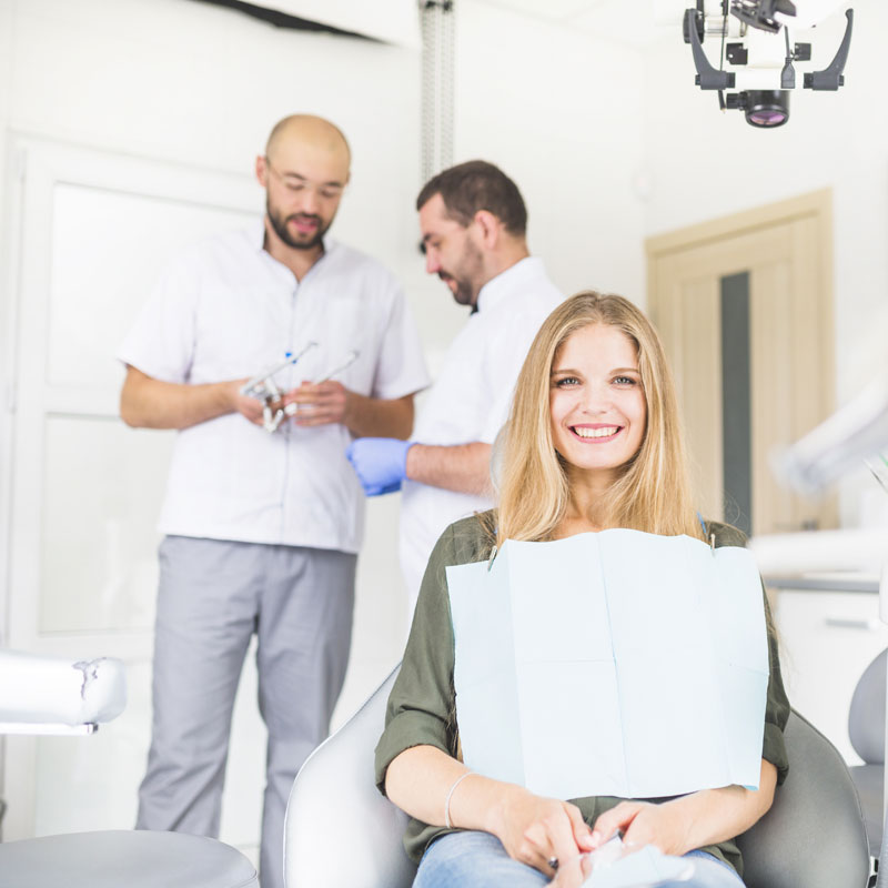 Edra Odontologia - Implante Dentrio em Taubat